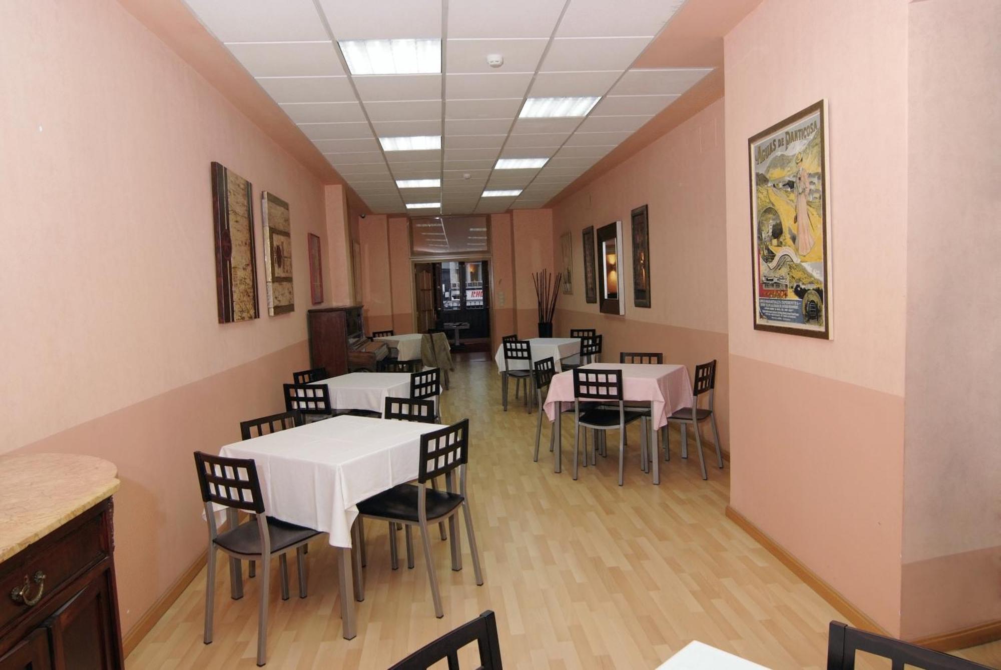 Hostal Cataluna Zaragoza Eksteriør bilde