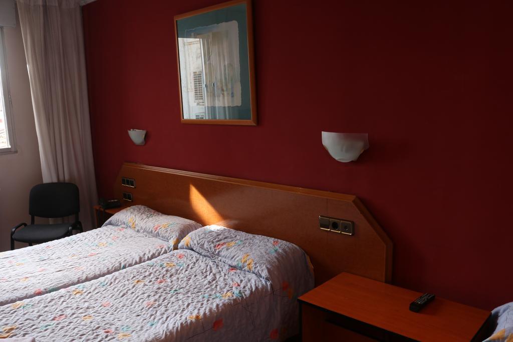 Hostal Cataluna Zaragoza Eksteriør bilde