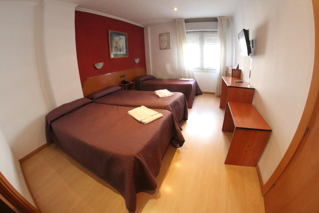 Hostal Cataluna Zaragoza Eksteriør bilde